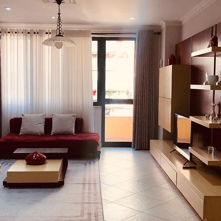 Laureta Central Apartment ติรานา ภายนอก รูปภาพ